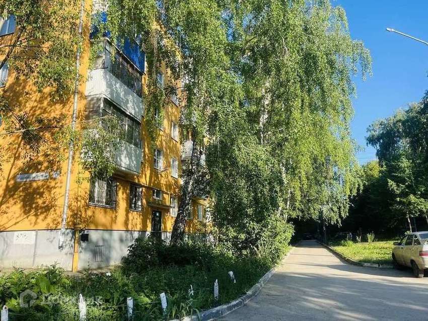 Сдаётся 3-комнатная квартира, 56.6 м²