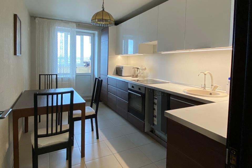 Продаётся 3-комнатная квартира, 88 м²