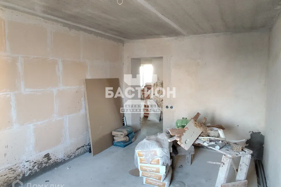 Продаётся 3-комнатная квартира, 82 м²