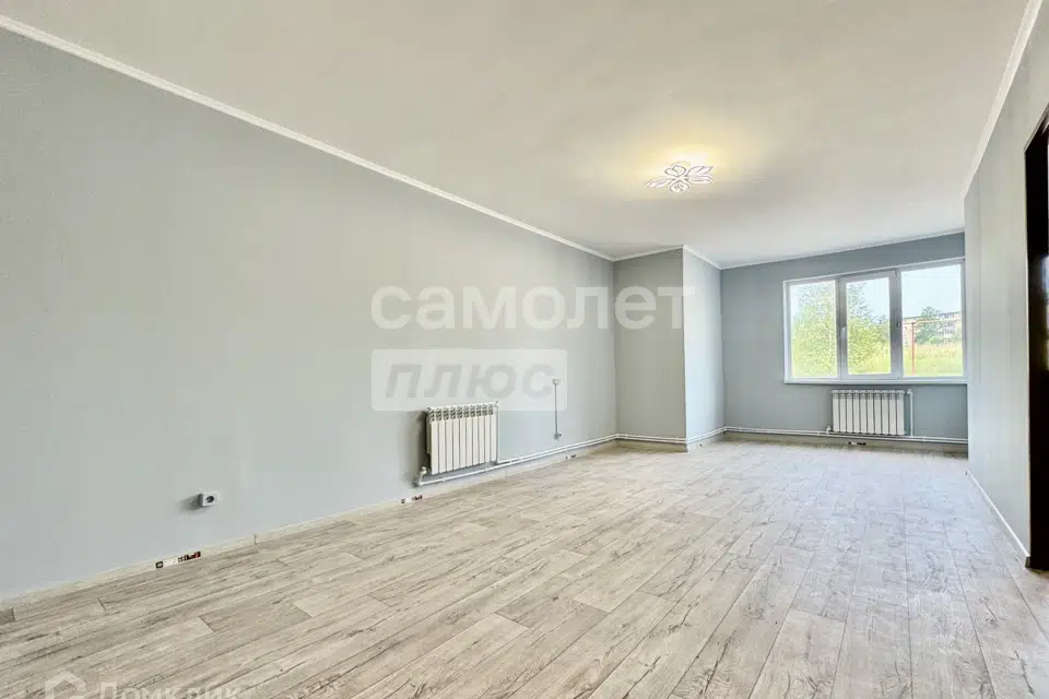 Продаётся 1-комнатная квартира, 43.8 м²