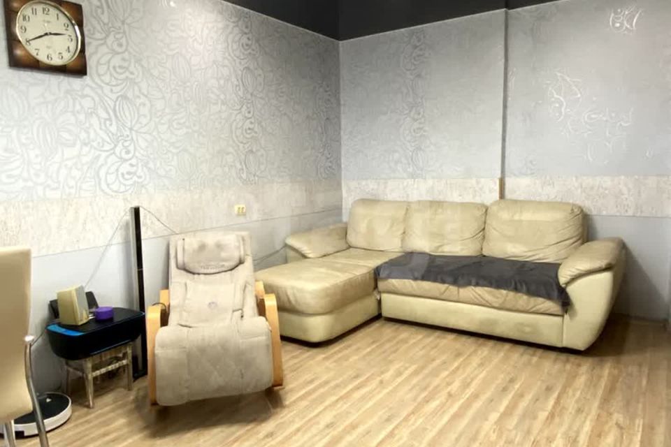 Продаётся 4-комнатная квартира, 77.5 м²