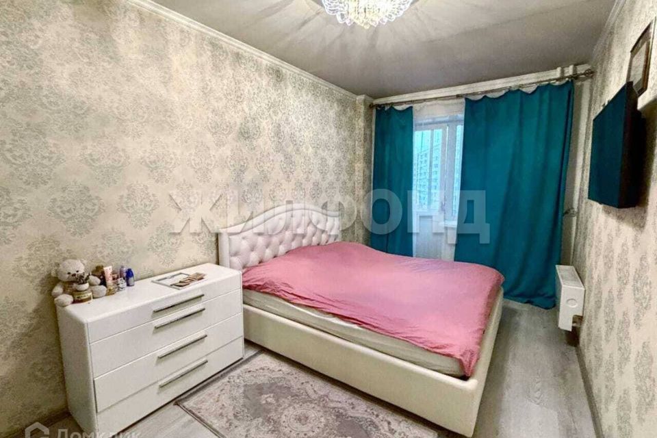 Продаётся 3-комнатная квартира, 71.4 м²