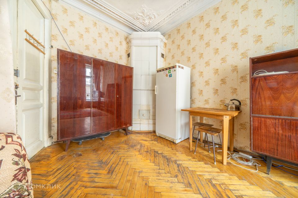 Продаётся 5-комнатная квартира, 122.1 м²