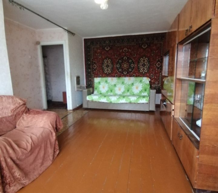 Продаётся 3-комнатная квартира, 56.4 м²