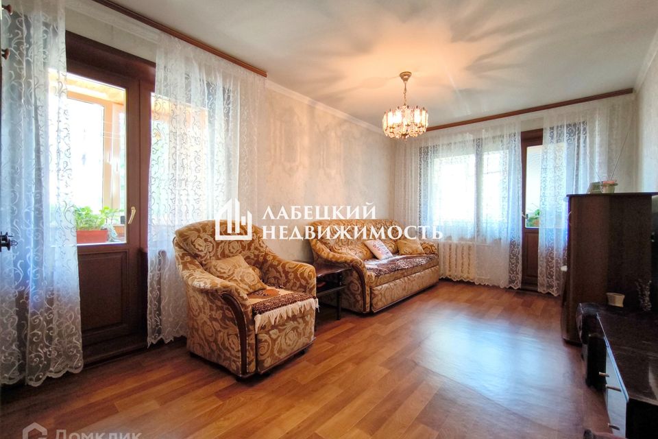 Продаётся 3-комнатная квартира, 67.3 м²