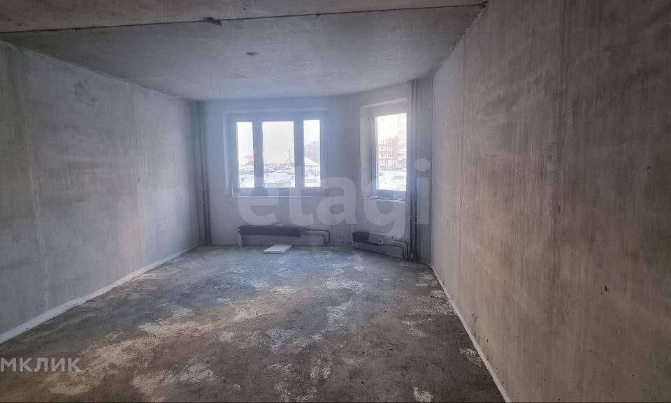 Продаётся 1-комнатная квартира, 41.7 м²