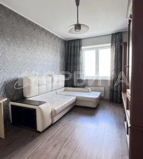 Продаётся 3-комнатная квартира, 82.5 м²