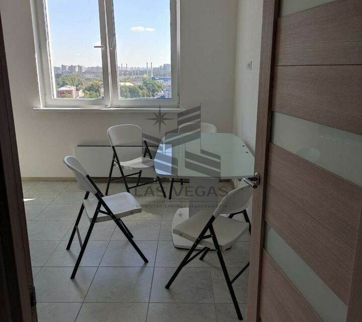 Сдаётся 2-комнатная квартира, 57 м²