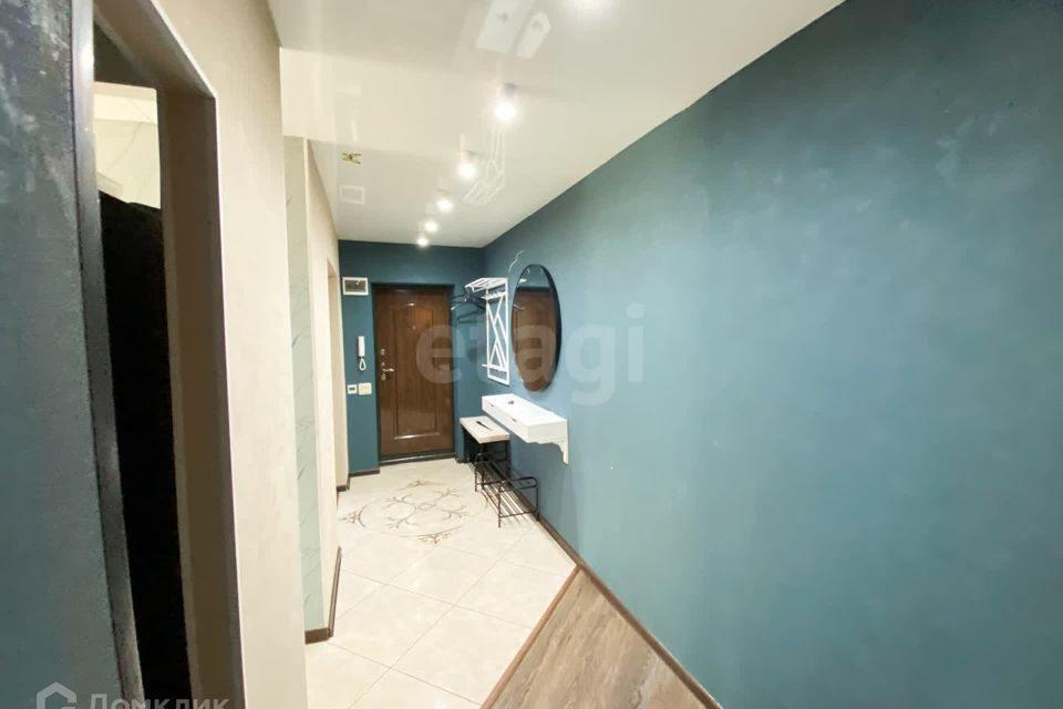 Продаётся 3-комнатная квартира, 59.6 м²