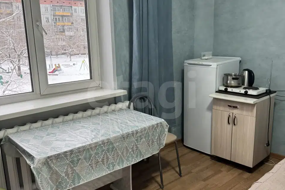 Продаётся 4-комнатная квартира, 70 м²