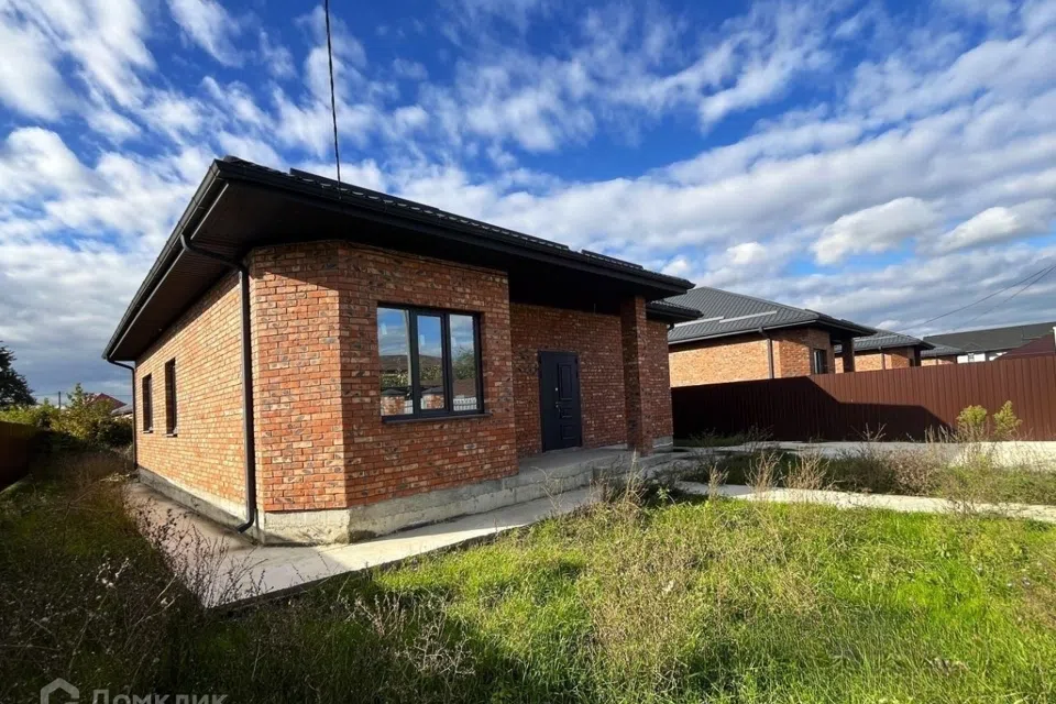 Продаётся 1-этажный дом, 105 м²
