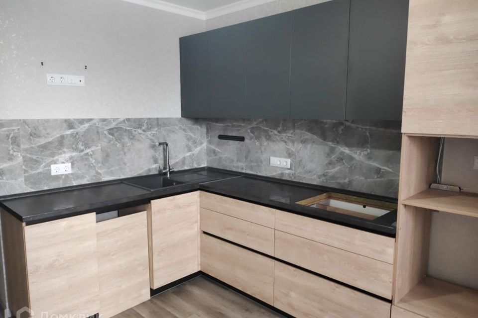 Продаётся 2-комнатная квартира, 55.5 м²