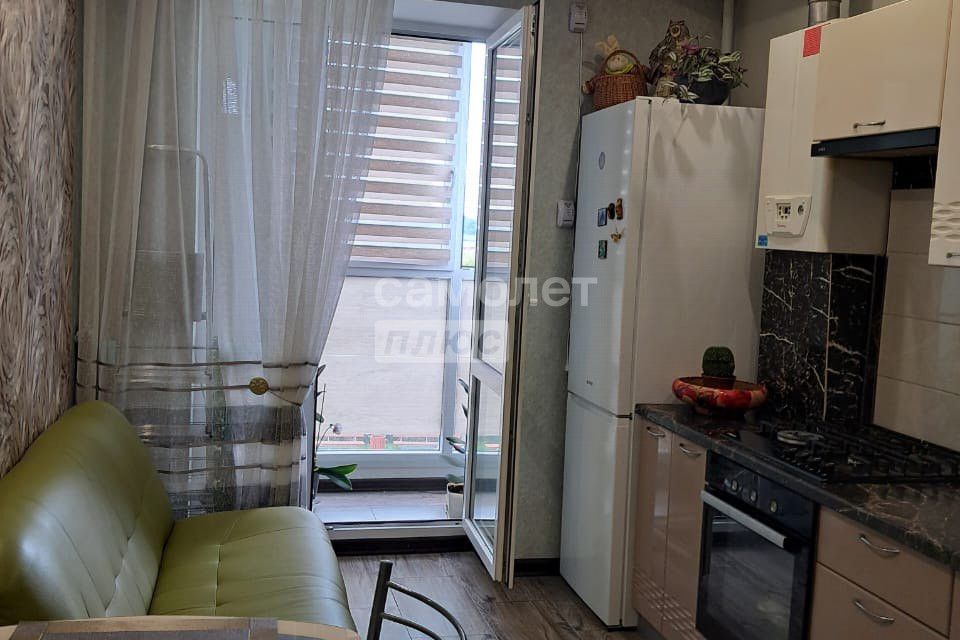 Продаётся 1-комнатная квартира, 38.3 м²