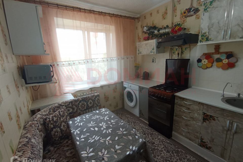 Продаётся 3-комнатная квартира, 58.3 м²