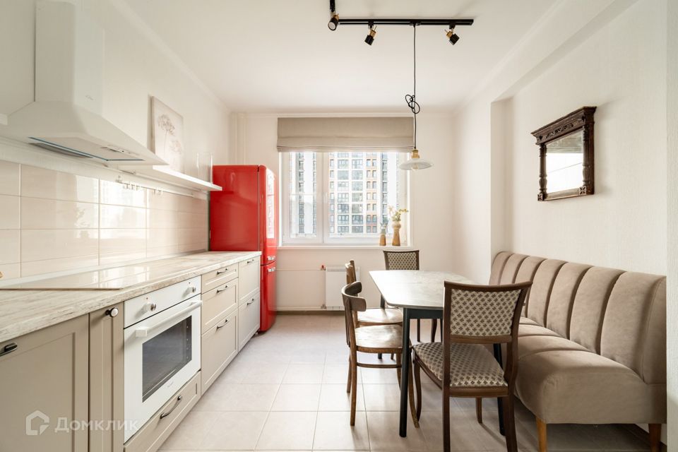 Продаётся 3-комнатная квартира, 77.1 м²
