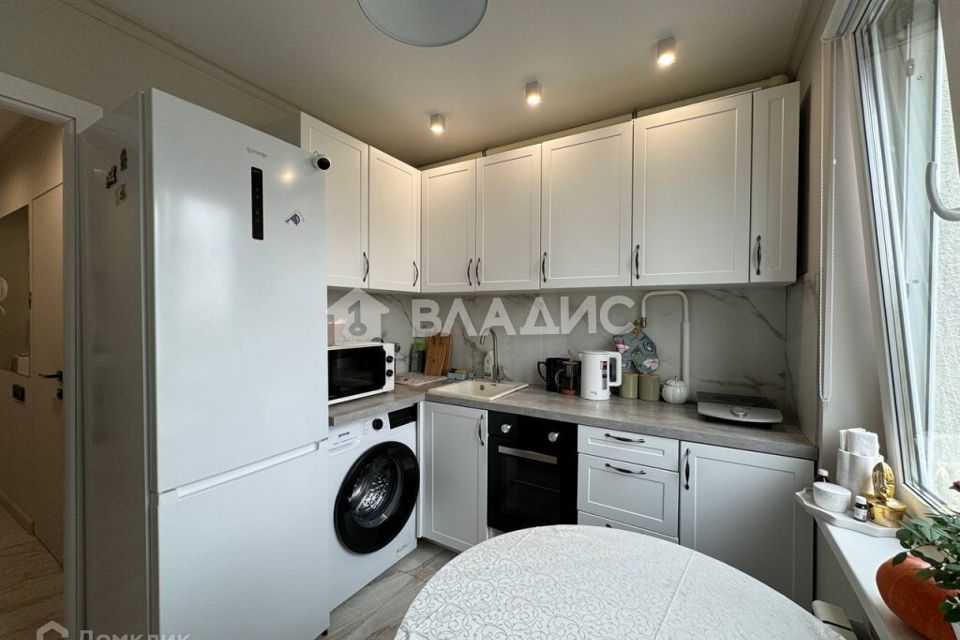 Продаётся 3-комнатная квартира, 58.6 м²