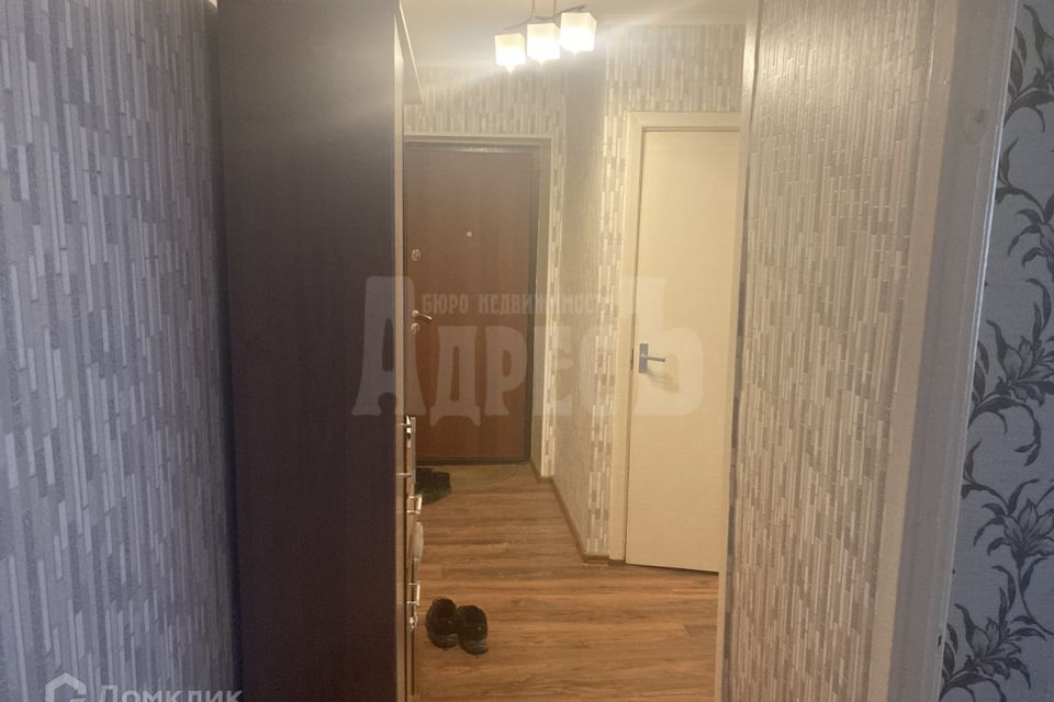 Продаётся 3-комнатная квартира, 58.3 м²