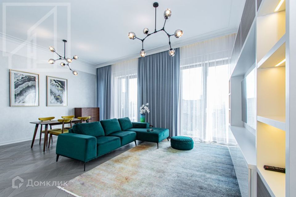 Сдаётся 3-комнатная квартира, 112 м²