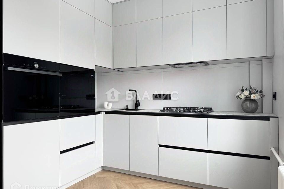 Продаётся 3-комнатная квартира, 68.3 м²