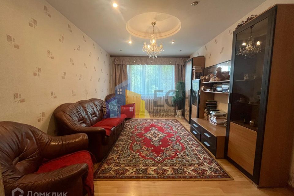 Продаётся 3-комнатная квартира, 76.8 м²
