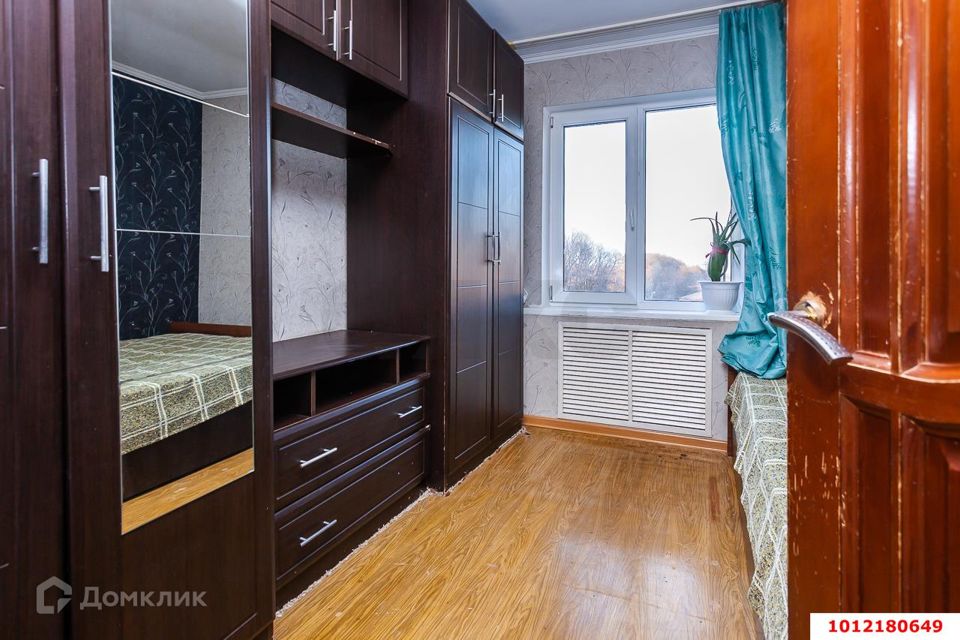 Продаётся 3-комнатная квартира, 46 м²
