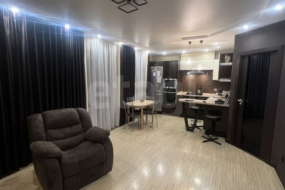 Продаётся 3-комнатная квартира, 74.2 м²