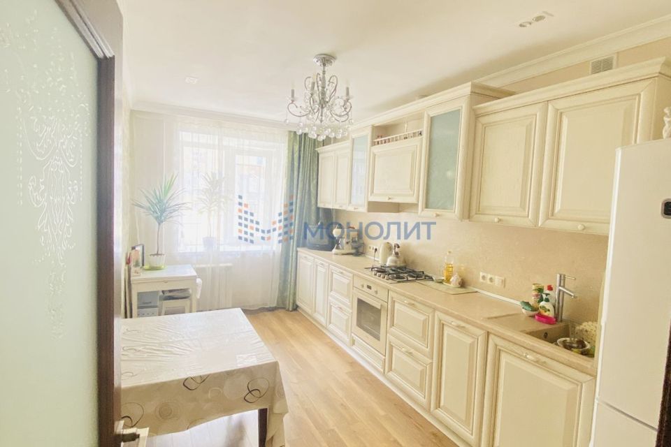 Продаётся 2-комнатная квартира, 76 м²