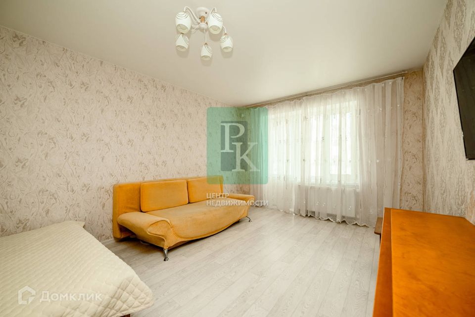 Продаётся 1-комнатная квартира, 44.6 м²