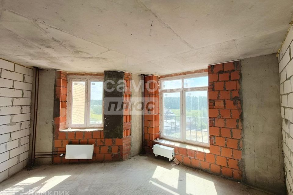 Продаётся 1-комнатная квартира, 48.3 м²