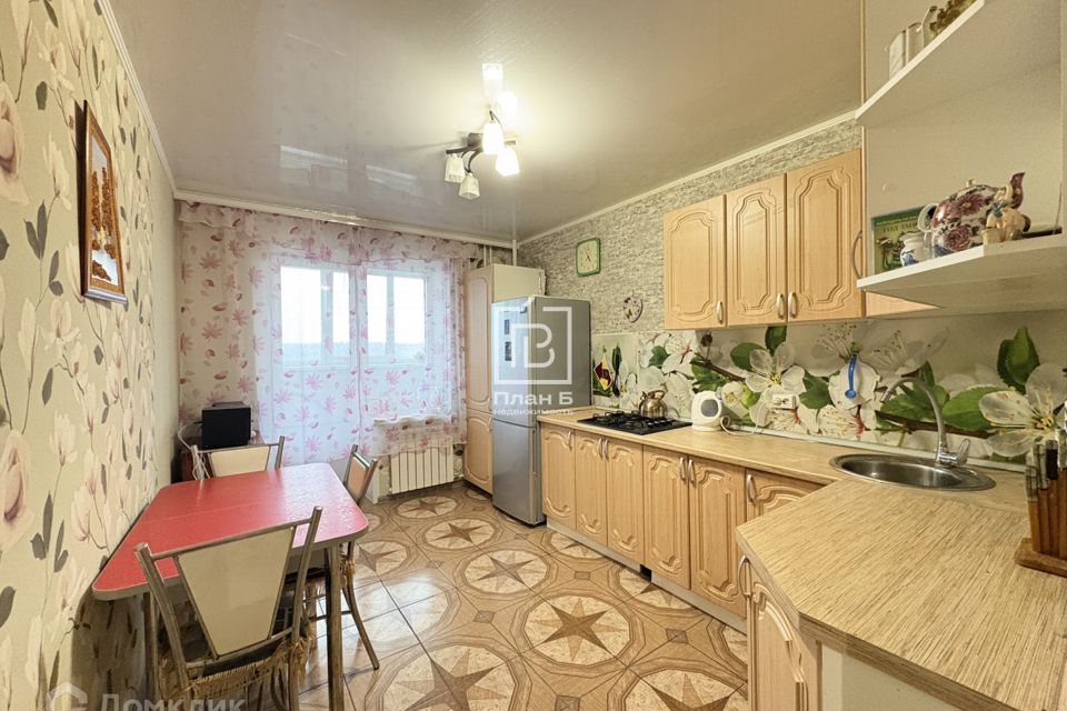 Продаётся 1-комнатная квартира, 48.6 м²