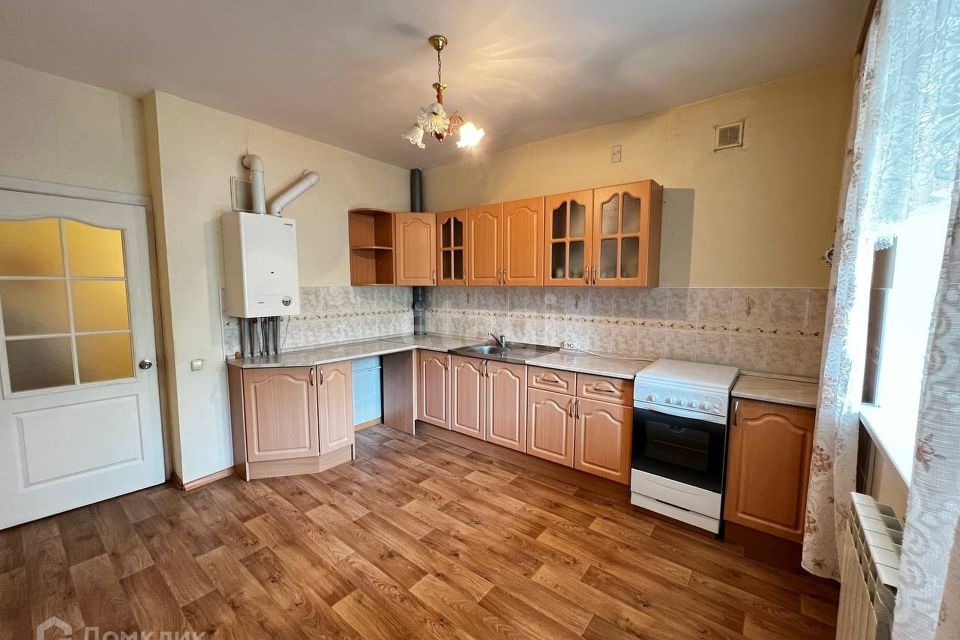 Продаётся 2-комнатная квартира, 77.7 м²