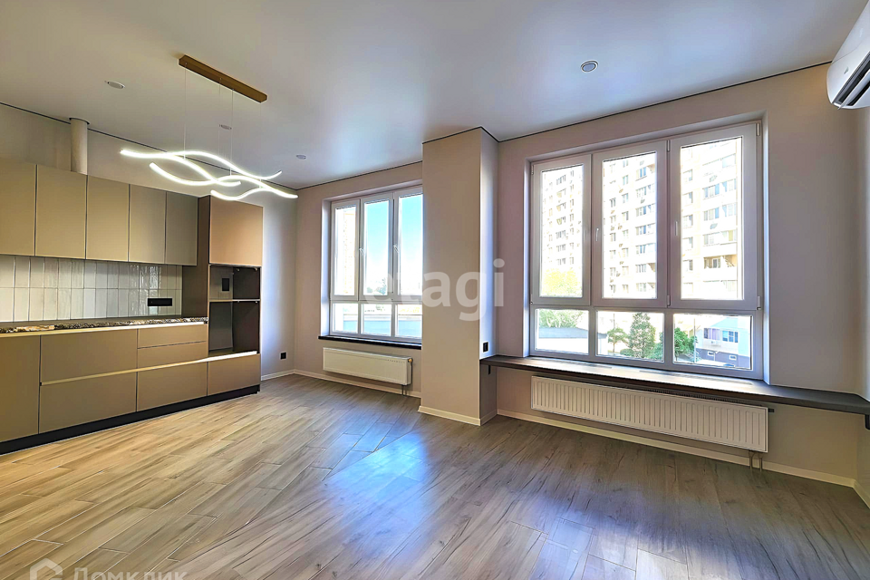 Продаётся 1-комнатная квартира, 50 м²