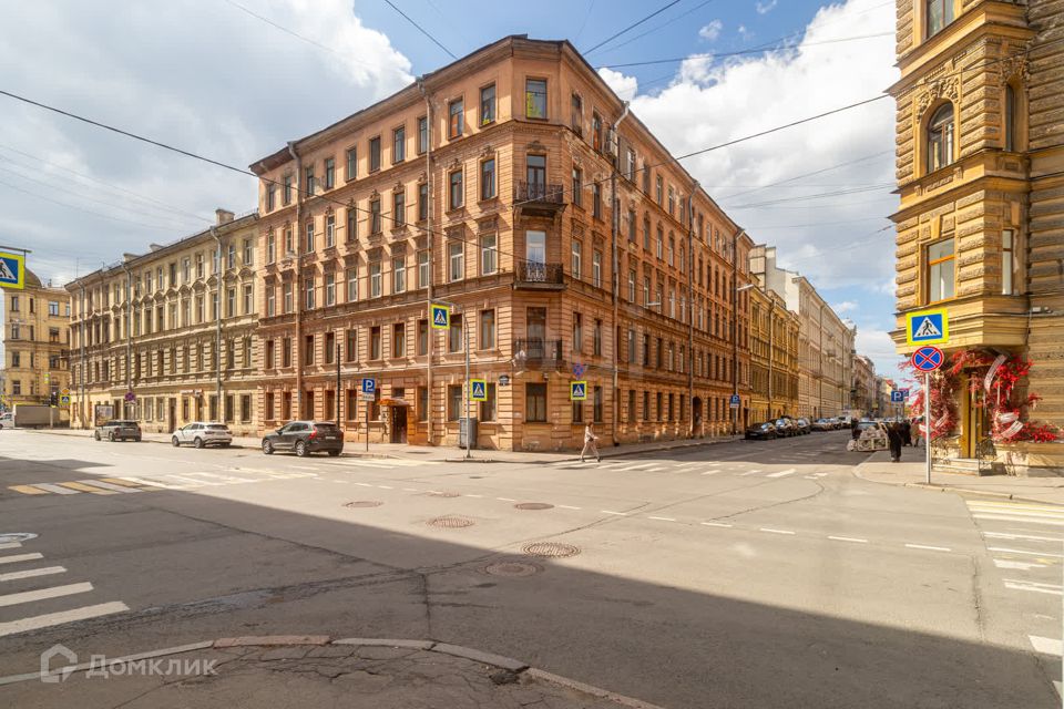 Продаётся 7-комнатная квартира, 168.9 м²