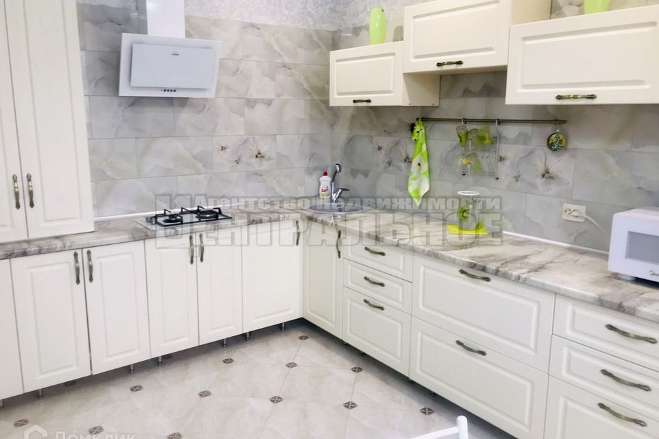 Продаётся 1-комнатная квартира, 45 м²