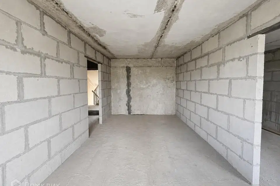 Продаётся 2-комнатная квартира, 42.7 м²