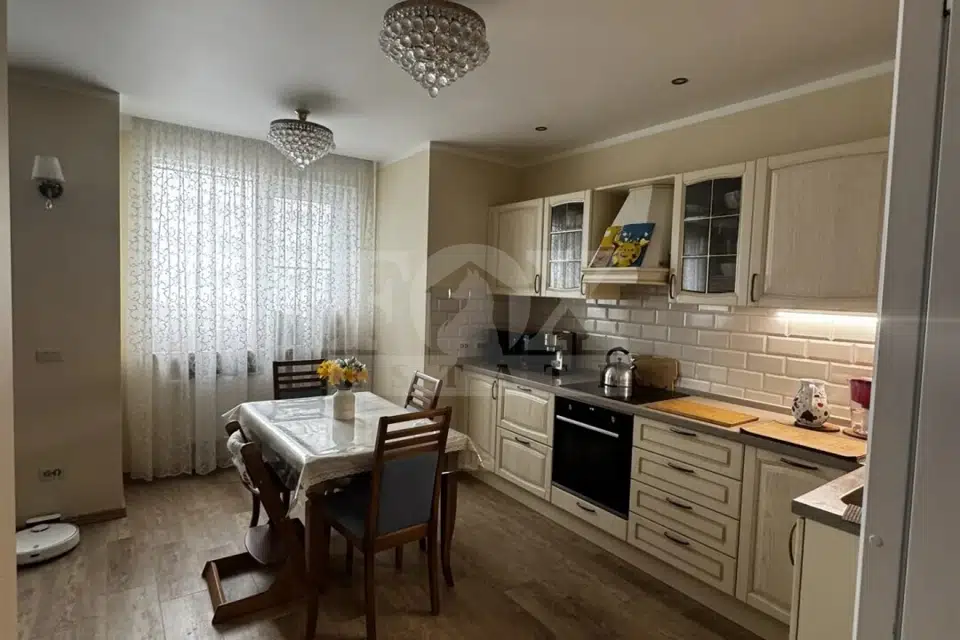 Продаётся 3-комнатная квартира, 78.7 м²