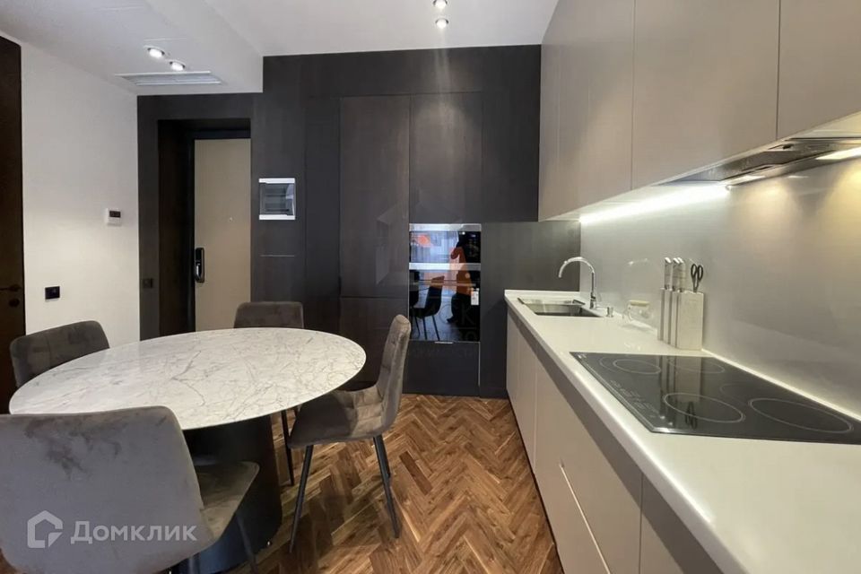 Сдаётся 2-комнатная квартира, 55 м²