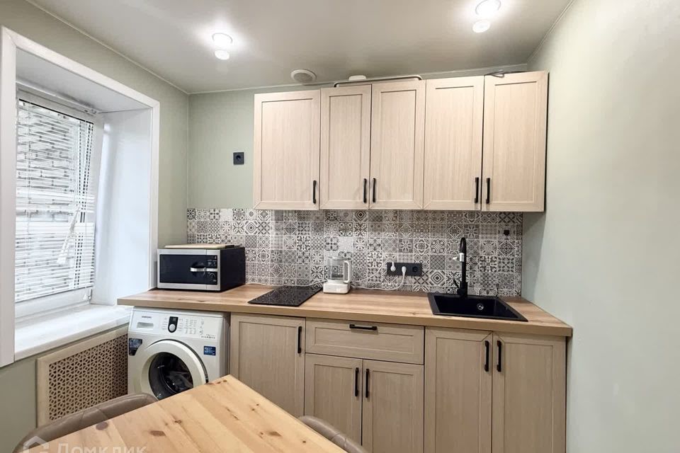 Продаётся 1-комнатная квартира, 41.5 м²
