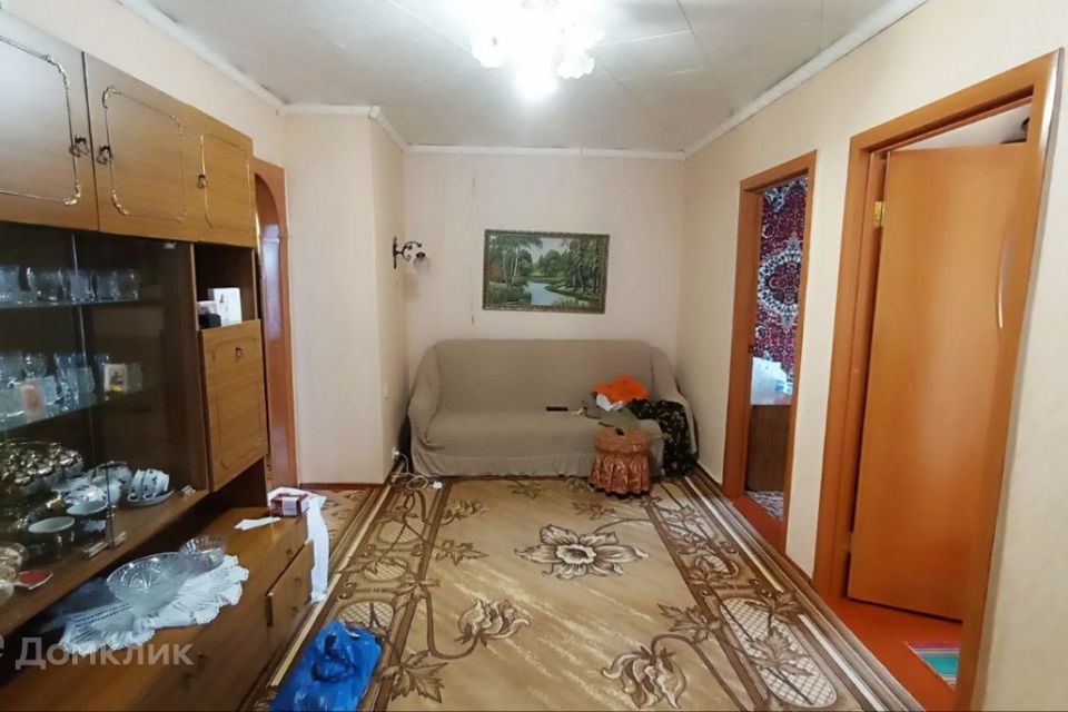 Продаётся 3-комнатная квартира, 44.9 м²