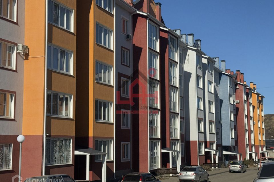 Продаётся 1-комнатная квартира, 48.3 м²