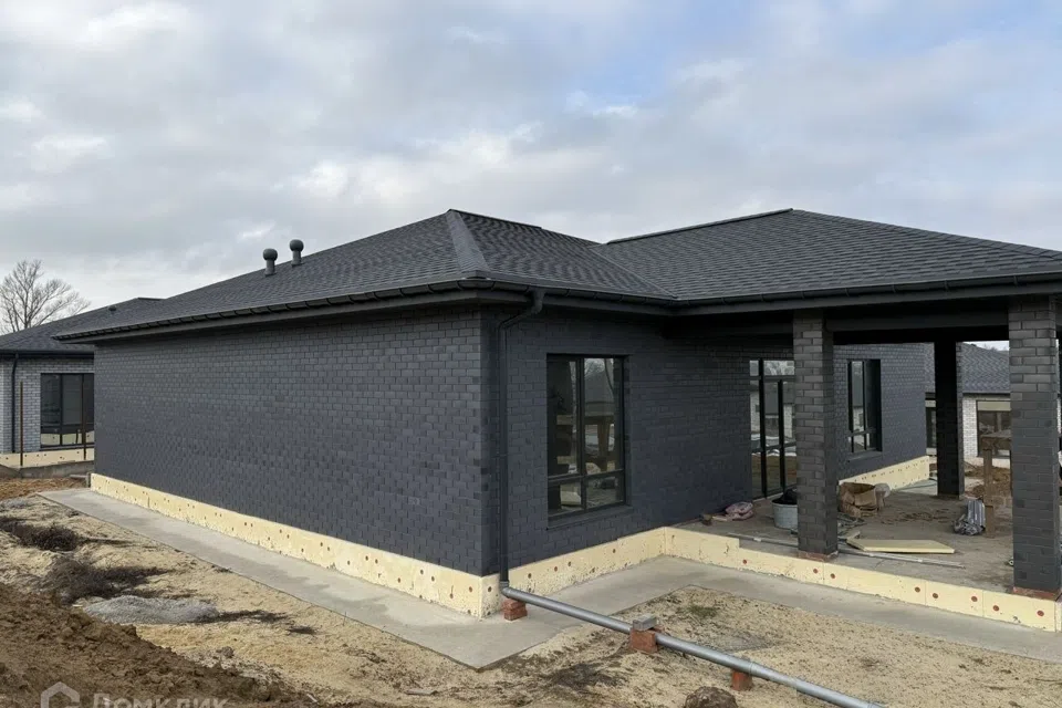 Продаётся 2-этажный дом, 220 м²