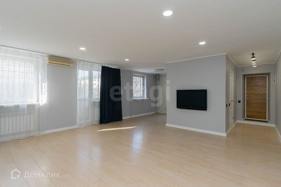 Продаётся 2-комнатная квартира, 50 м²