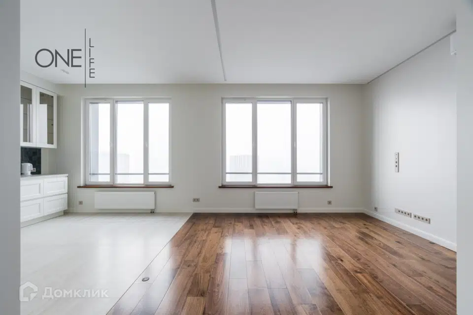 Продаётся 4-комнатная квартира, 109.9 м²