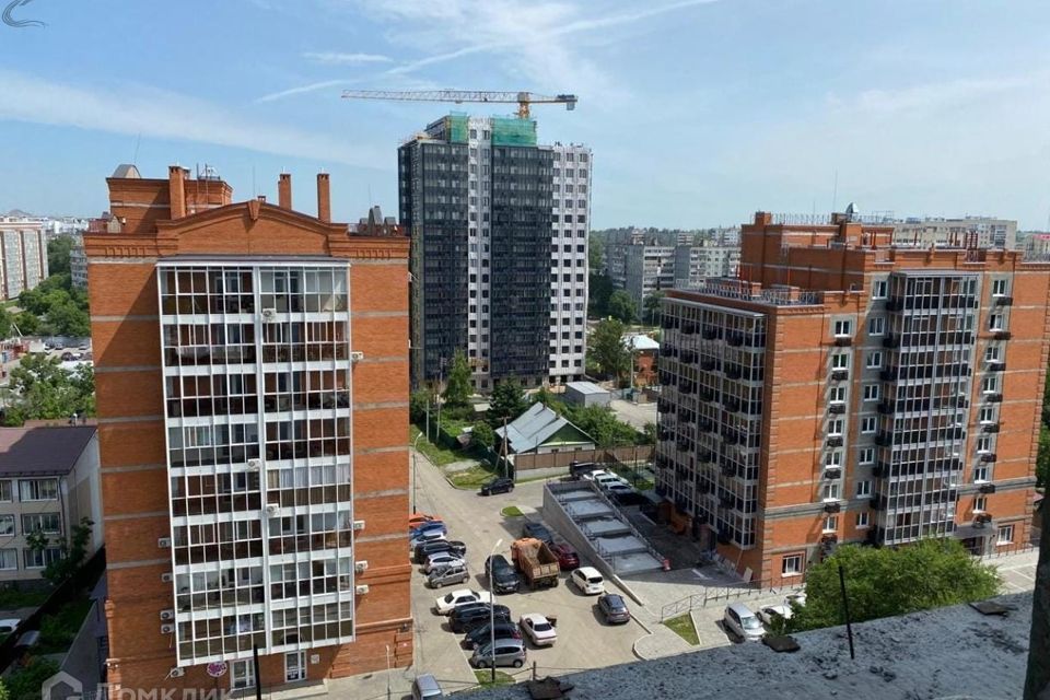 Продаётся 3-комнатная квартира, 93 м²