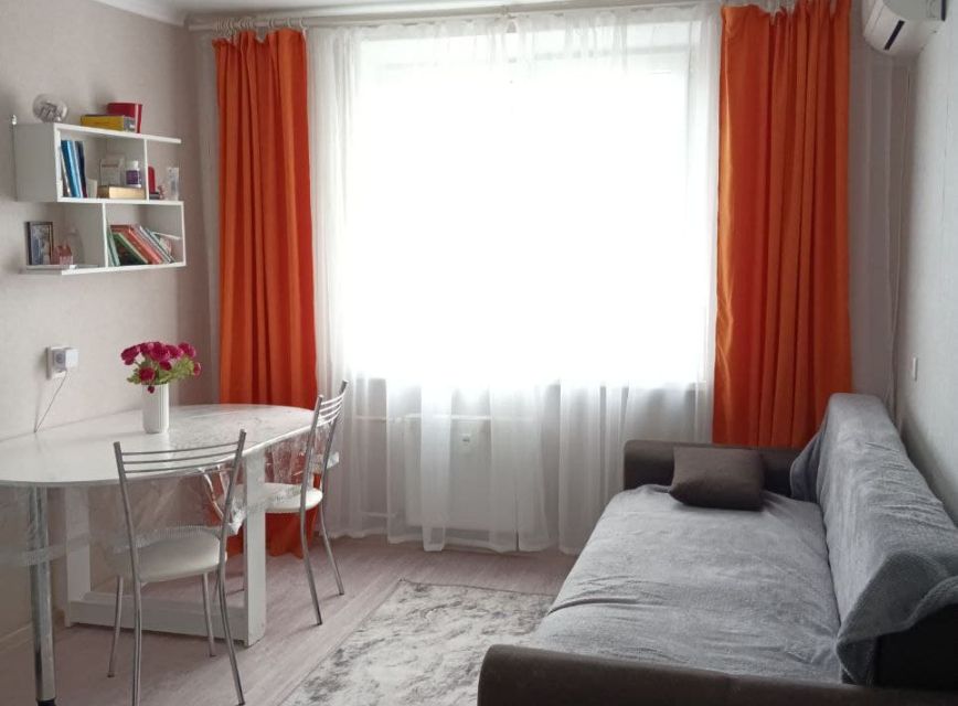 Продаётся 2-комнатная квартира, 63 м²