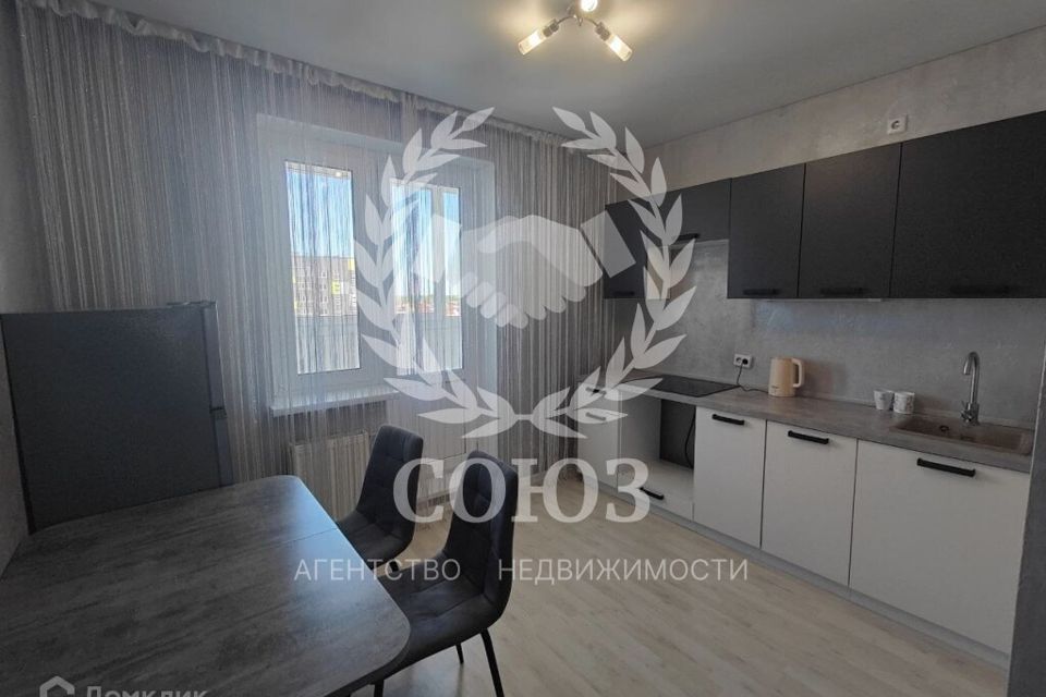 Сдаётся 2-комнатная квартира, 60 м²