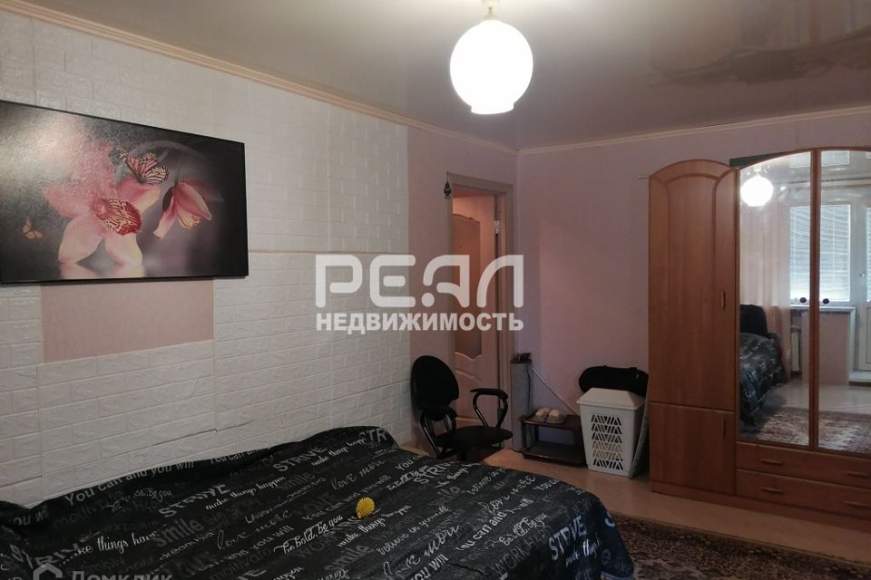 Продаётся 3-комнатная квартира, 57.3 м²