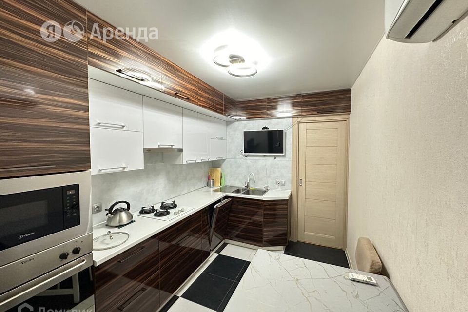 Сдаётся 2-комнатная квартира, 54 м²