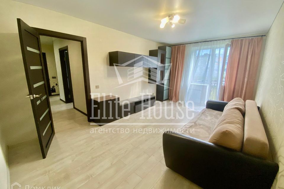Сдаётся 2-комнатная квартира, 50.2 м²