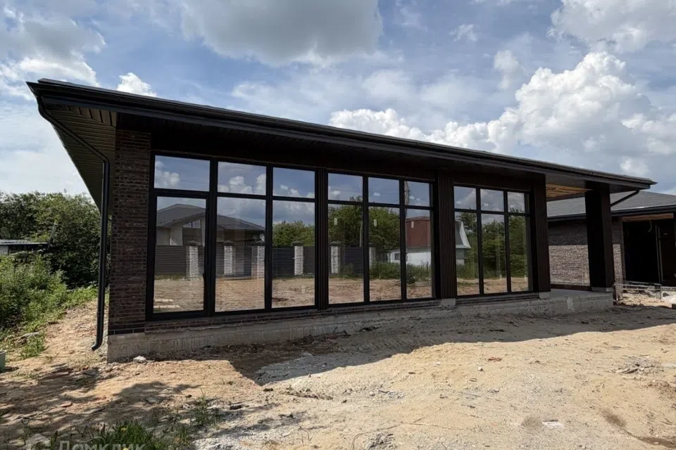 Продаётся 1-этажный дом, 165 м²